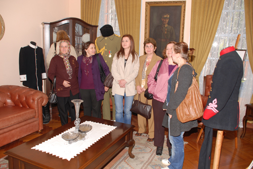 Çiğli Belediyesi Kadınlara İzmir’i Tanıttı 